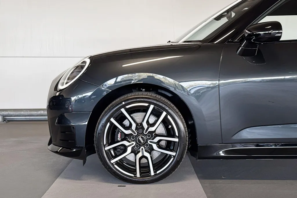 MINI Cooper 3-deurs Electric Cooper SE John Cooper Works M 54.2 kWh