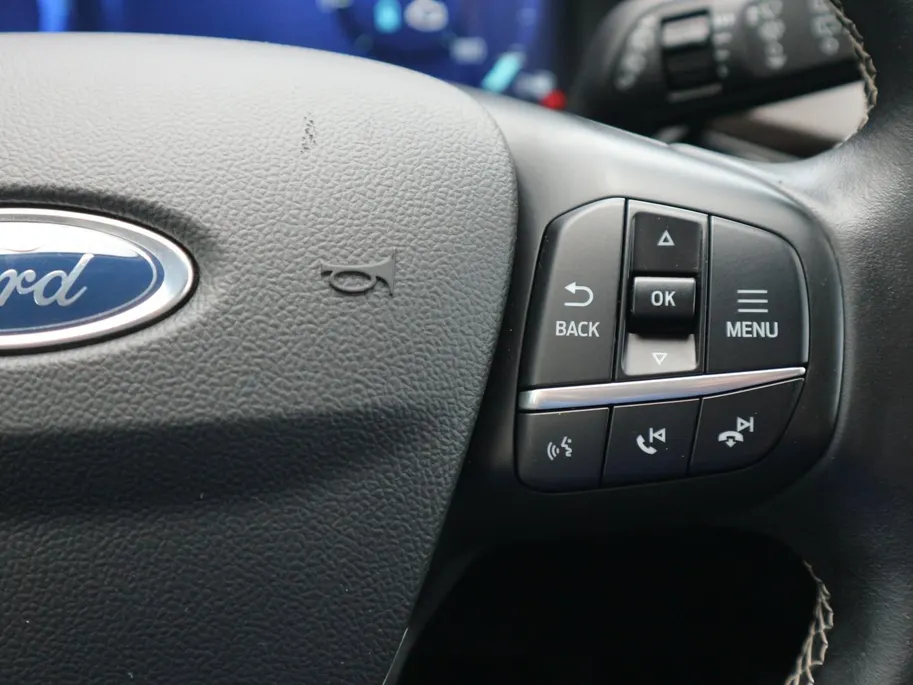 Ford Kuga 2.5 PHEV Vignale | TREKHAAK | PANO | HUD | ADAP CRUISE | WINTER |