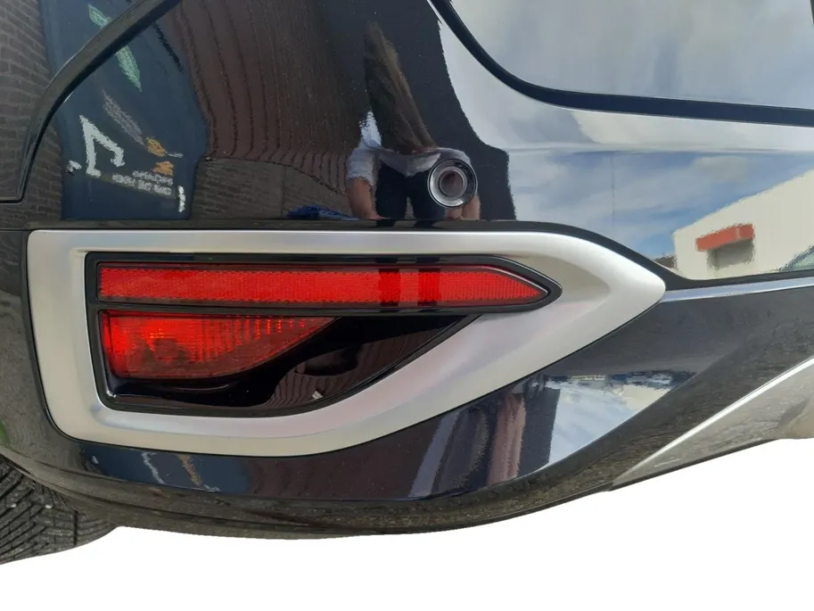 Kia Sportage 1.6T MHEV GT-Line | Stoel en stuurverwarming | Panorama schuifdak | Camera | Elektrisch bedienbare voorstoelen | Apple Carplay / Android Auto | Elektrische achterklep |