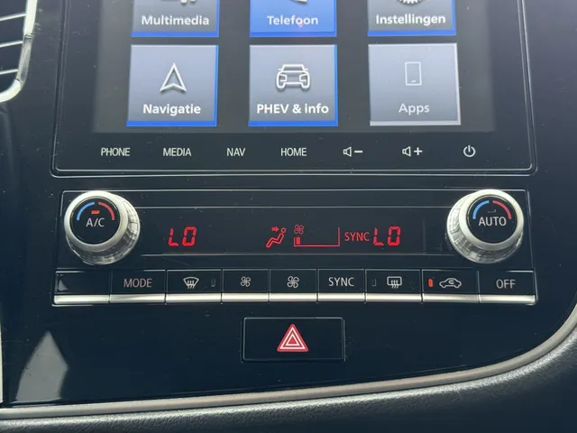 Mitsubishi Outlander 2.4 PHEV Intense+