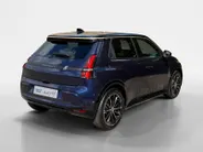 Renault 5 comfort range iconic cinq 52 kWh Nu met 1600,- voorraad korting , Pack Safety & Advanced Driving Assist , allseason banden , Apple Carplay/Android Auto , stoel en stuurverwarming , navigatiesysteem , veel mooie opties.