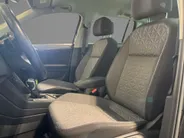 Volkswagen Tiguan 1.4 TSI eHybrid 245pk DSG Life Business · Camera · Inklap. Trekhaak · Stuur- & Stoelverwarming · Parkeerassistent · Apple/Android Car Play ·