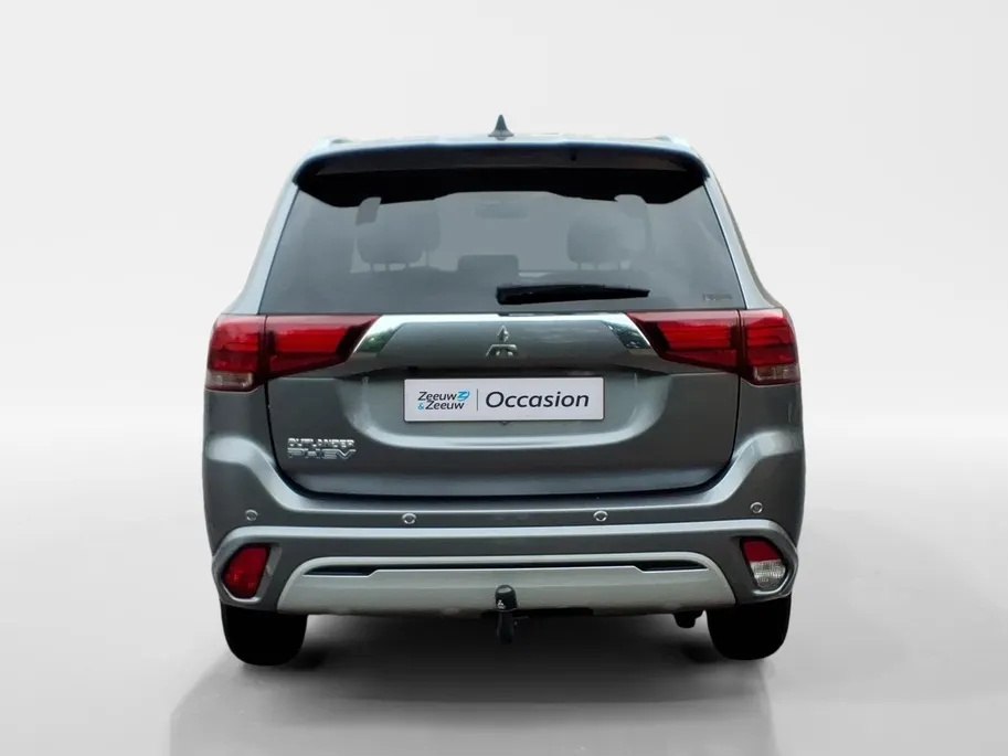 Mitsubishi Outlander 2.4 PHEV Pure Automaat | Trekaak | Andriod/Apple car play