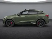 Audi Q5 Sportback e-hybrid quattro S edition Competition 367 PK · Glazen panoramadak · Head-up display · B&O premium 3D