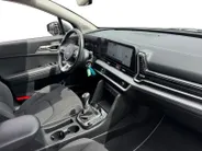 Kia Sportage 1.6 T-GDi MHEV DynamicLine | Navi | Camera | Cruise Control | Stoel-/Stuurverwarming | LM Velgen | Apple Carplay | Android Auto