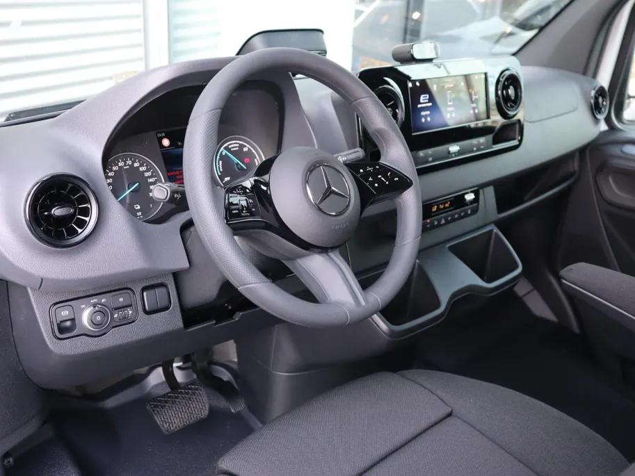 Mercedes-Benz eSprinter 420 L3 Pro 81kWh - voorbereiding PERSONENBUS