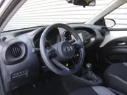 Toyota Aygo X 1.0 VVT-i S-CVT first | Camera | Android Auto/Apple Carplay | Cruise | Clima | Automaat | 17' LM |