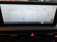 Kia EV6 Light Edition 63 kWh Nieuw model | Navi | Stoelverwarming vόόr en stuurwielverwarming | Achteruitrijcamera | Fabrieksgarantie t/m 30-4-2032 + 3x 1 jaar* | NAP