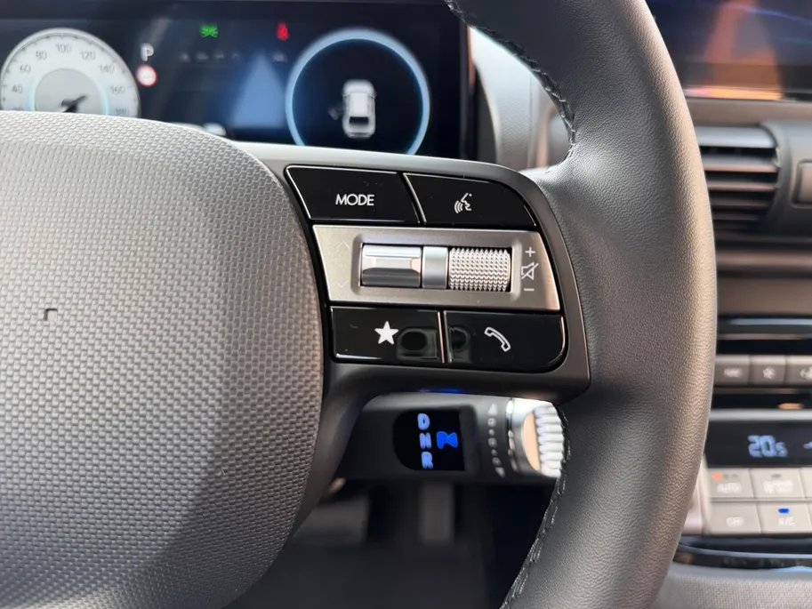 Hyundai Inster E-Motion 49 kWh + CFP | Z&Z topdeal van €26.690,- nu voor €25.190,- |
