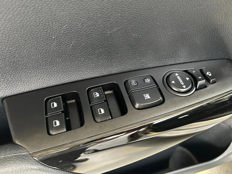 Kia Picanto 1.0 DPi DynamicPlusLine | Apple Carplay / Android Auto | Navigatiesysteem | Lichtsensor | Parkeersensoren + Camera Achter | Cruise Control | Climate Control | 15'Lichtmetalen Velgen
