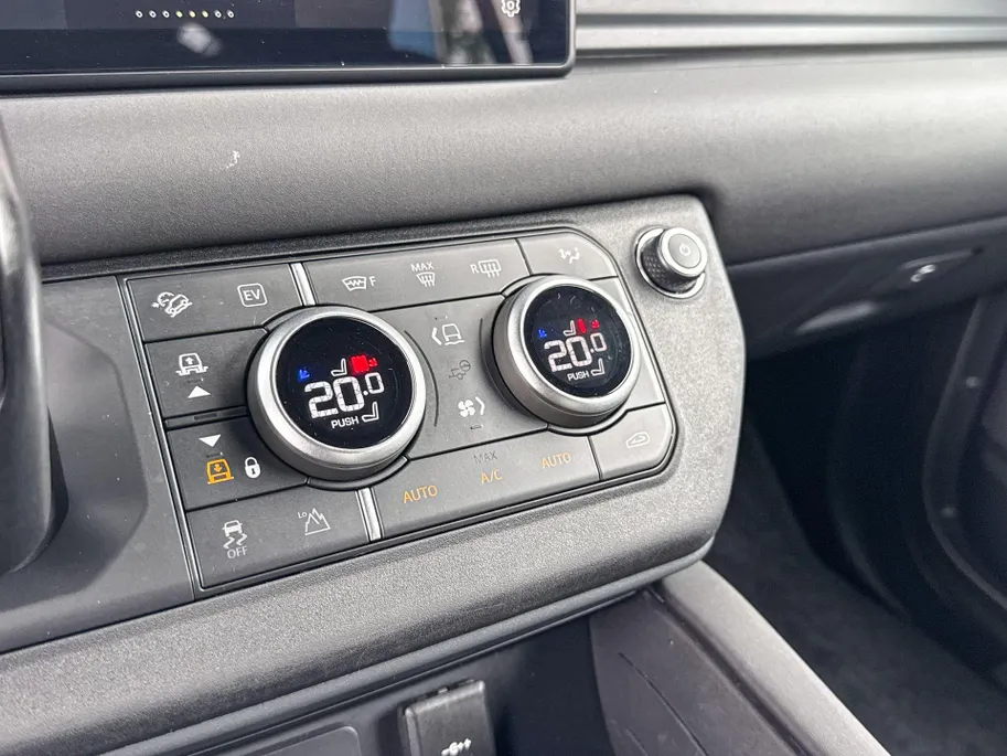 Land Rover Defender 110 2.0 P400e 110 X-Dynamic HSE