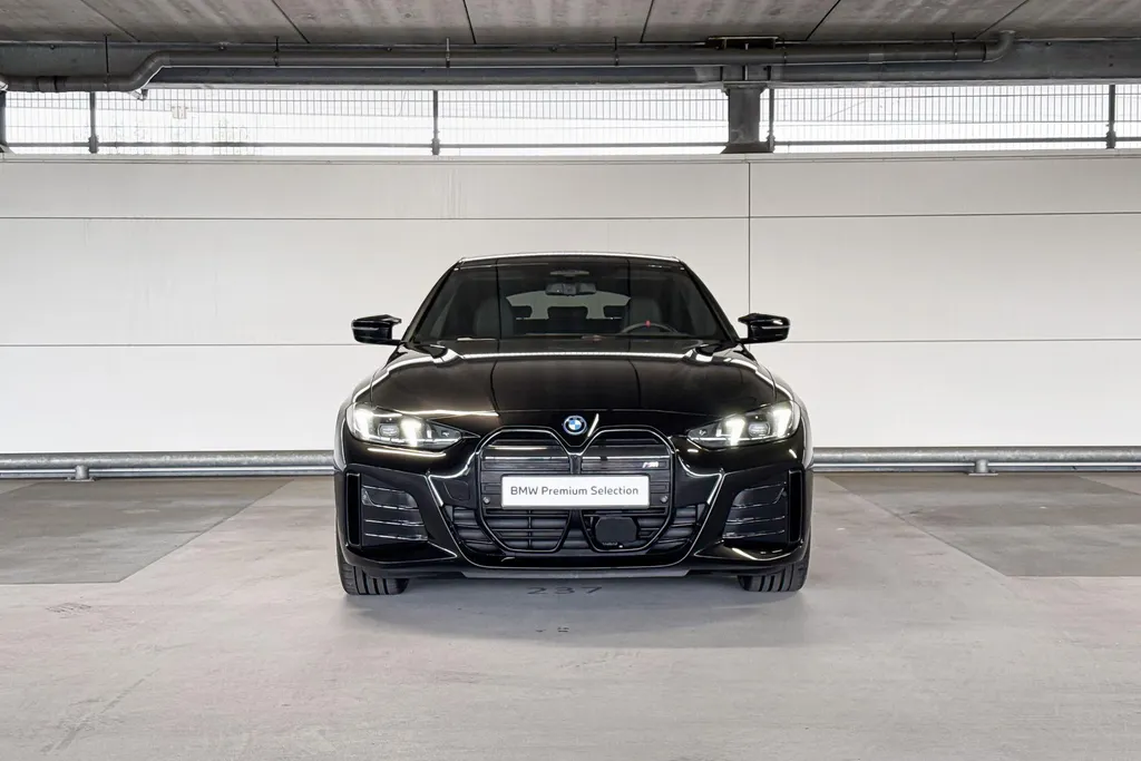 BMW i4 M60 84 kWh
