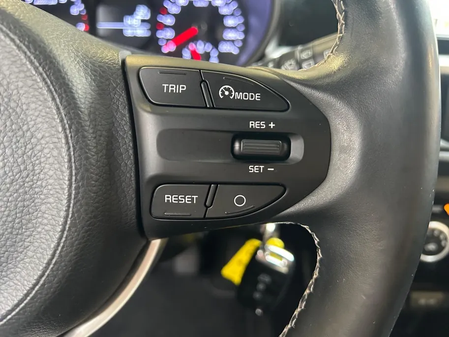 Kia Picanto 1.0 MPi DynamicLine | Apple Carplay / Android Auto | Navigatiesysteem | Cruise Control | Airco | Lichtsensor | 14' Lichtmetalen velgen | Camera Achter