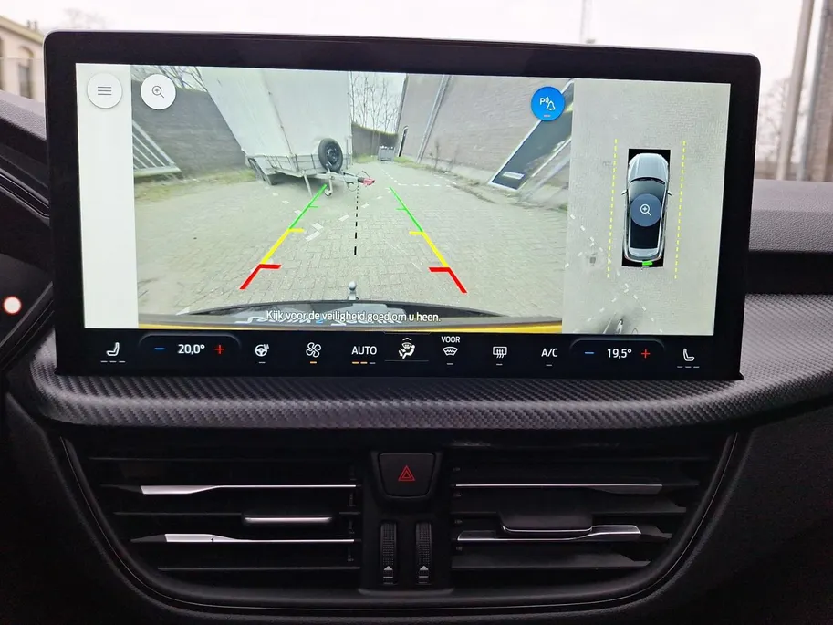 Ford Kuga 2.5 PHEV ST-Line X | Winterpack | Driver assistancepack | El. Trekhaak | Panoramadak | 19' Lichtmetaal | 360Camera | El. Achterklep | Adaptive cruisecontrol | El. bestuurderstoel | Matrix Led koplampen | Halfleer | Dodehoekdetectie | B&O Audio | AGR-Stoel