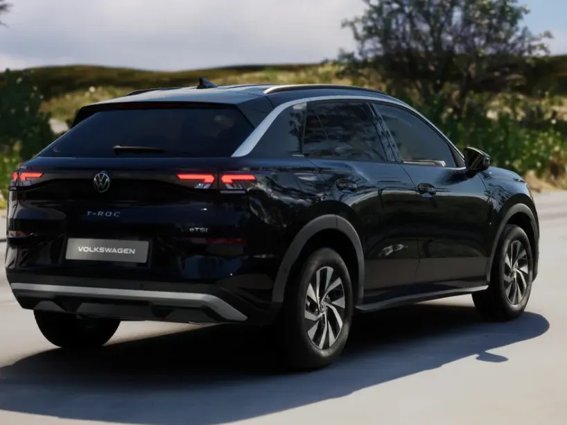 Volkswagen T-Roc Limited Edition 1.5 eTSI 116 PK 7 versn. DSG · Comfort pakket · Achteruitrijcamera · Draadloze telefoonlader · Voorraad OUTLET · Prijs is inclusief inruilpremie ·