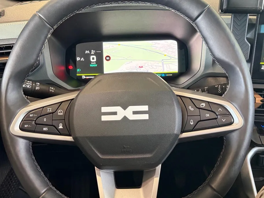 Dacia Bigster 1.8 Hybrid 155 Extreme *Als Nieuw!*Aut.*Schuif/Kantel Dak*Navi+360Camera*Stoel/Stuur/Voorruit Verw.*Full Option!
