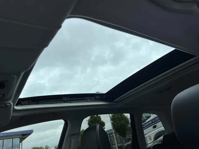 Subaru Forester 2.0 Executive Automaat | Cito Onderhouden & Geleverd | Navigatie | Trekhaak | Elek. Schuif/Kantel Dak | Parkeersensoren Voor