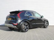 Kia Niro 1.6 GDi Hybrid ExecutiveLine | Camera | Leer | Schuifdak | Stoelverwarming+ventilatie | Elektr. stoelverstelling + achterklep | 18' LM | HUD |