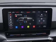 CUPRA Leon 1.4TSIeHybrid 180kW/245PK PHEV VZ · Leder/Stof · Apple/Android Car Play · Stoel- & stuurverwarming ·
