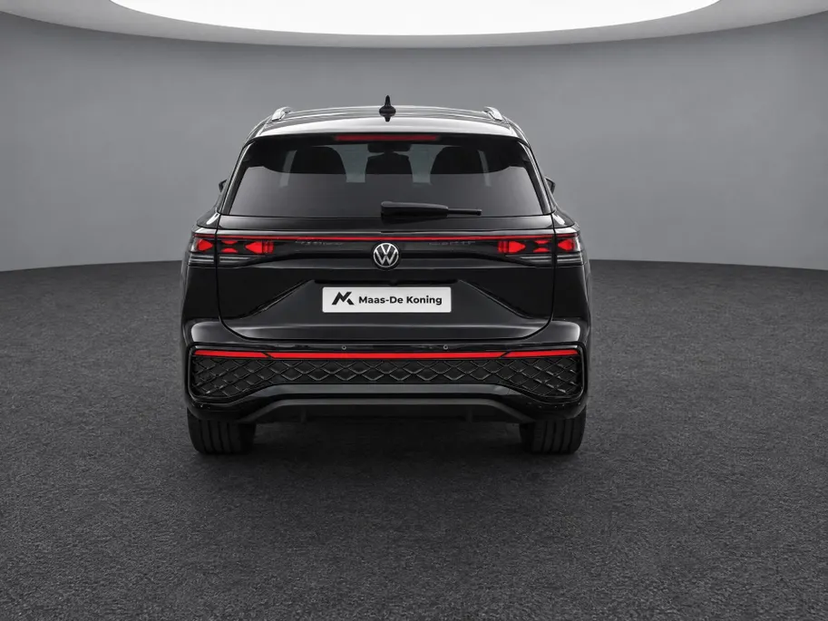 Volkswagen Tayron R-Line Edition 1.5 eHybrid 204 PK 6 versn. DSG · Black Style Pakket · Trekhaak inklapbaar, met elektrische ontgrendeling, incl. aanhangermanoeuvreerhulp Trailer Assist ·