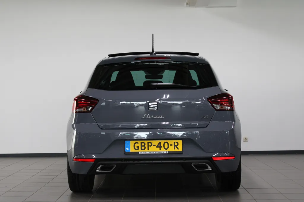 SEAT Ibiza 1.0 EcoTSI FR Anniversary / 6 versn. 115 PK / Pano. / Full led / Apple Carplay / Android auto /