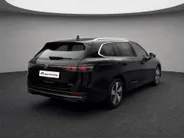 Volkswagen Passat Variant 1.5 eTSI 150pk DSG Business · Camera · Keyless · Apple/Android Car Play · Elek. Voorstoel · Elek. Achterklep · 17'' Inch · Garantie t/m 28-03-2028 of 100.000km