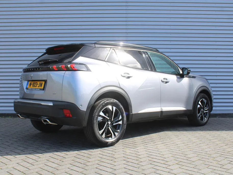Peugeot 2008 1.2 PureTech GT | Automaat | Navi | Camera | Panoramadak | Dodehoek detectie | Cruise adapt. | 17' LM | LED |