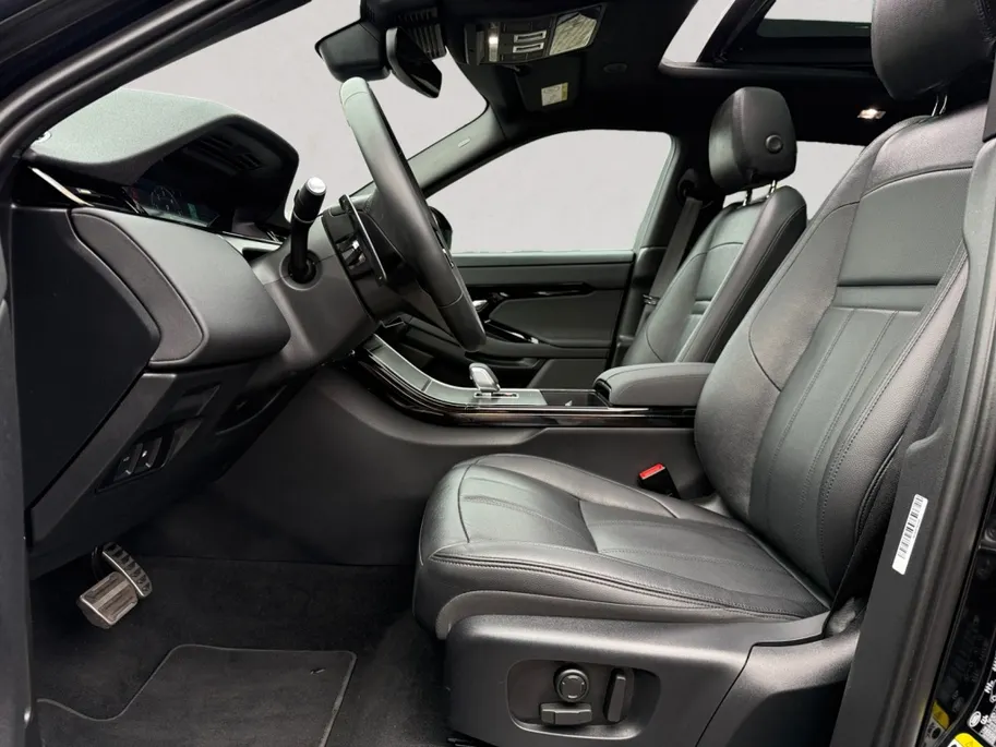 Land Rover Range Rover Evoque 1.5 P270e AWD | BTW | Garantie to 2029 | Panoramadak | Meridian