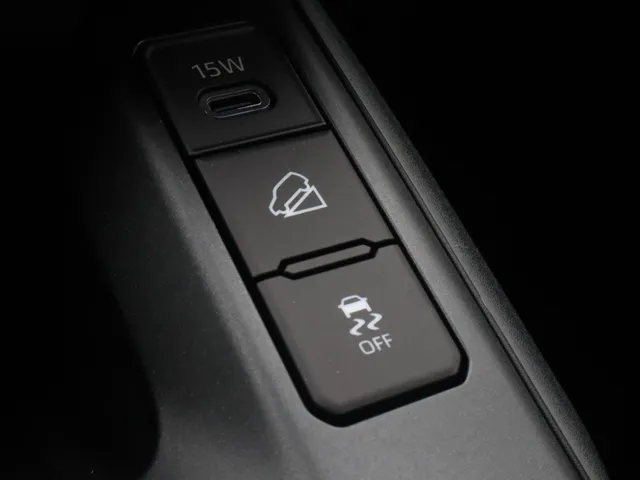 Toyota RAV4 2.5 Phev 300 First Edition | Stoel Verwaming/Verkoeling | Stoel Geheugen | NU TE BESTELLEN