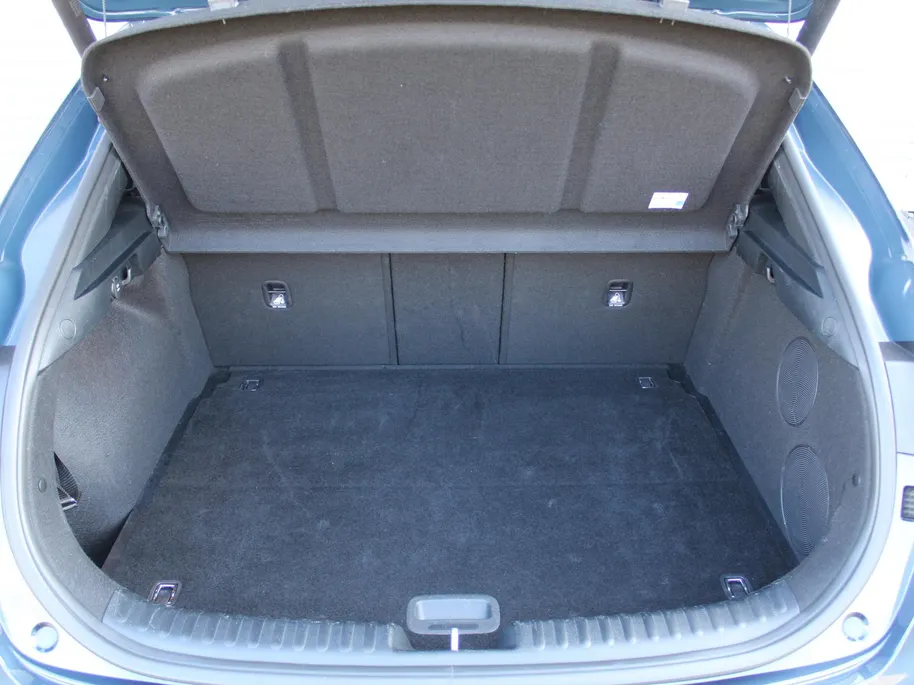 Kia XCeed 1.4 T-GDi ExecutiveLine | Trekhaak | Schuif-/kanteldak | Stuur-/stoelverwarming + ventilatie | 18' LM |