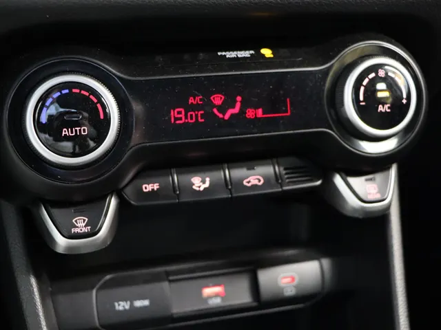 Kia Picanto 1.0 DPI ExecutiveLine 4 Seizoensbanden