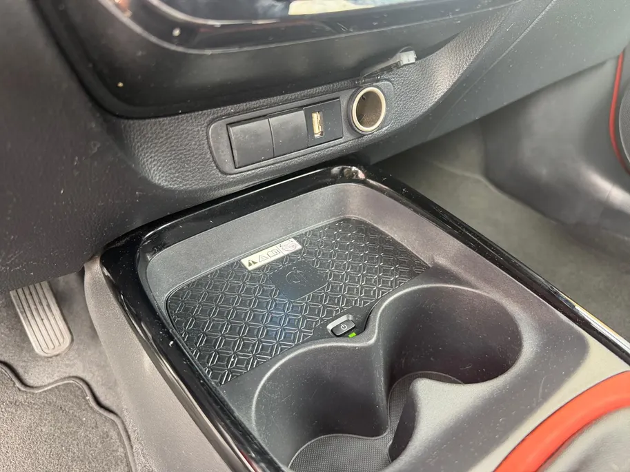Toyota Aygo X 1.0 VVT-i MT Envy | JBL Speakers | Adaptieve Cruise Control | Camera | Climate Control | Volledig Dealer Onderhouden | 10 Jaar Fabrieksgarantie