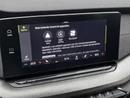 Škoda Octavia Combi 1.4 TSI 245pk DSG RS iV PHEV Business · Camera · Apple/Android Car Play · Head-Up · Dodehoek Detectie · 19'' Inch ·