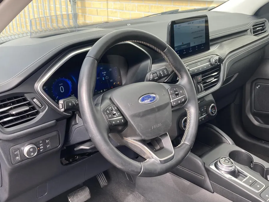 Ford Kuga 2.5 PHEV 225 pk Vignale Headup Display - Panoramadak - Winter Pack - Trekhaak  - dealer onderhouden NL auto