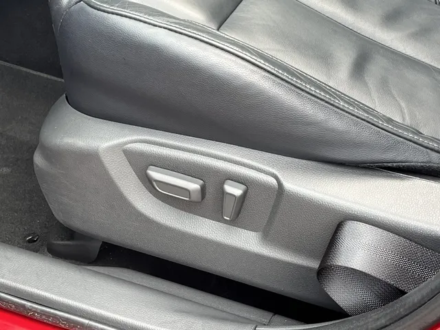 Mitsubishi Eclipse Cross 2.4 PHEV Instyle+ | Panoramadak | Trekhaak | All Seasons
