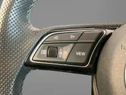 Audi A3 Sportback 40 TFSIe 150kW/204PK S Line · Panoramadak · Stoelverwarming · Apple/Android Car Play ·  Drive select · Leder/Stof