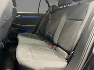Volkswagen Golf 1.0 eTSI 110pk DSG Life · Camera · Apple/Android Car Play · Navigatie · P-Sensoren · 16'' Inch · Garantie t/m 04-02-2028 of 100.000km