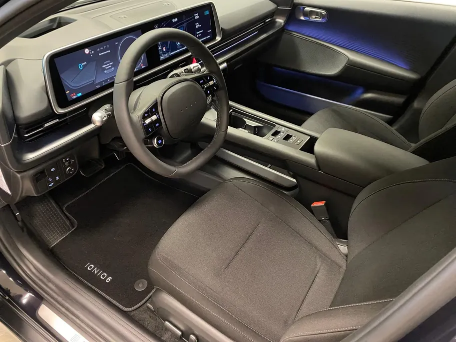 Hyundai IONIQ 6 CONNECT | 77 KWH | 20'' VELGEN | DIRECT LEVERBAAR |