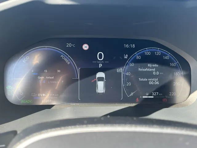 Suzuki Across 2.5 Plug-in Style | Blindspot | All Seasons