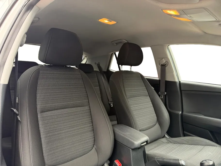 Kia Stonic 1.0 T-GDi MHEV DynamicPlusLine | Zeer nette auto | Navigatie | Apple CarPlay & Android Auto | Trekhaak | Achteruitrijcamera |