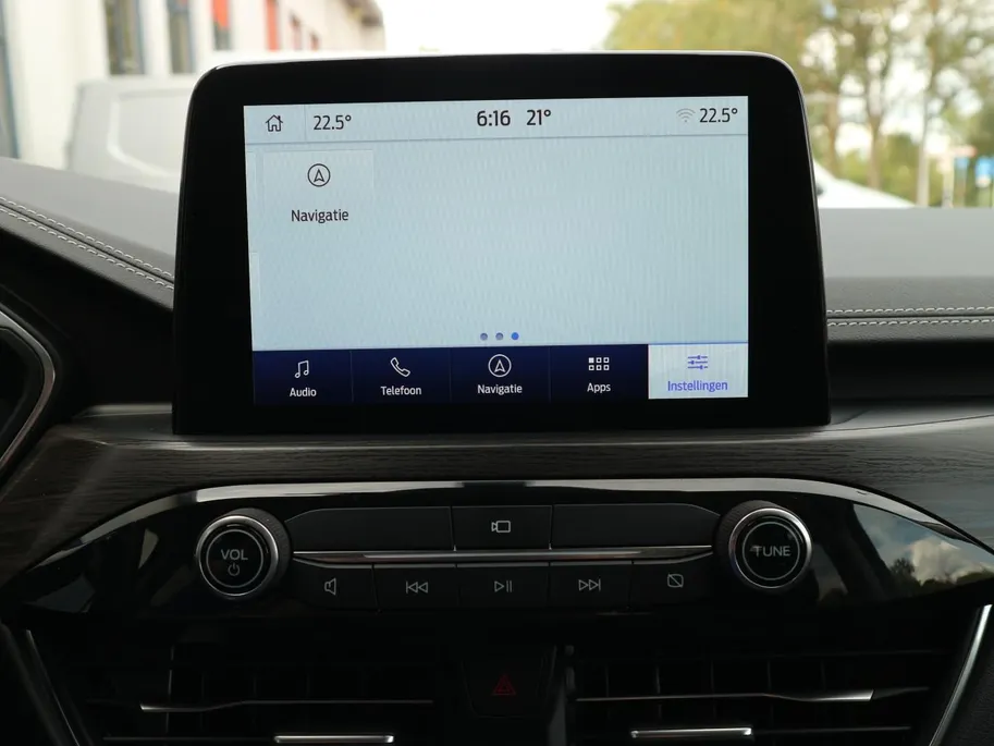 Ford Kuga 2.5 PHEV Vignale | TREKHAAK | PANO | HUD | ADAP CRUISE | WINTER |