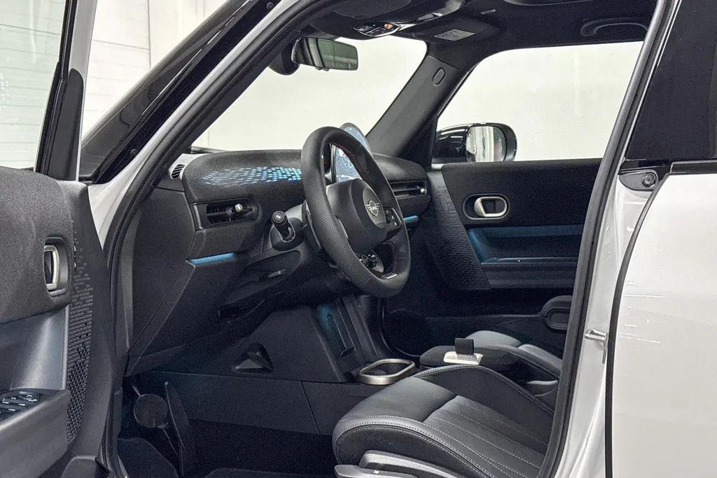 MINI Cooper 5-deurs Cooper C John Cooper Works S