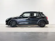 MINI Cooper 5-deurs Cooper Camden Edition