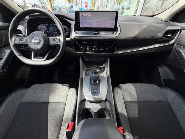 Nissan QASHQAI 1.3 Mild-Hybrid 158pk Xtronic N-Connecta | Panoramadak | Head-Up | Cold Pack | App Connect | Keyless