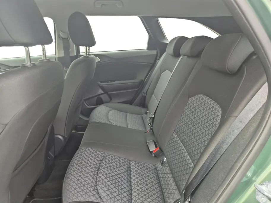 Kia Ceed Sportswagon 1.0 T-GDi ComfortLine | Cruise Control | Climate Control | Camera | Navigatie | Apple Carplay/Android Auto | Parkeersensoren | LM Velgen |