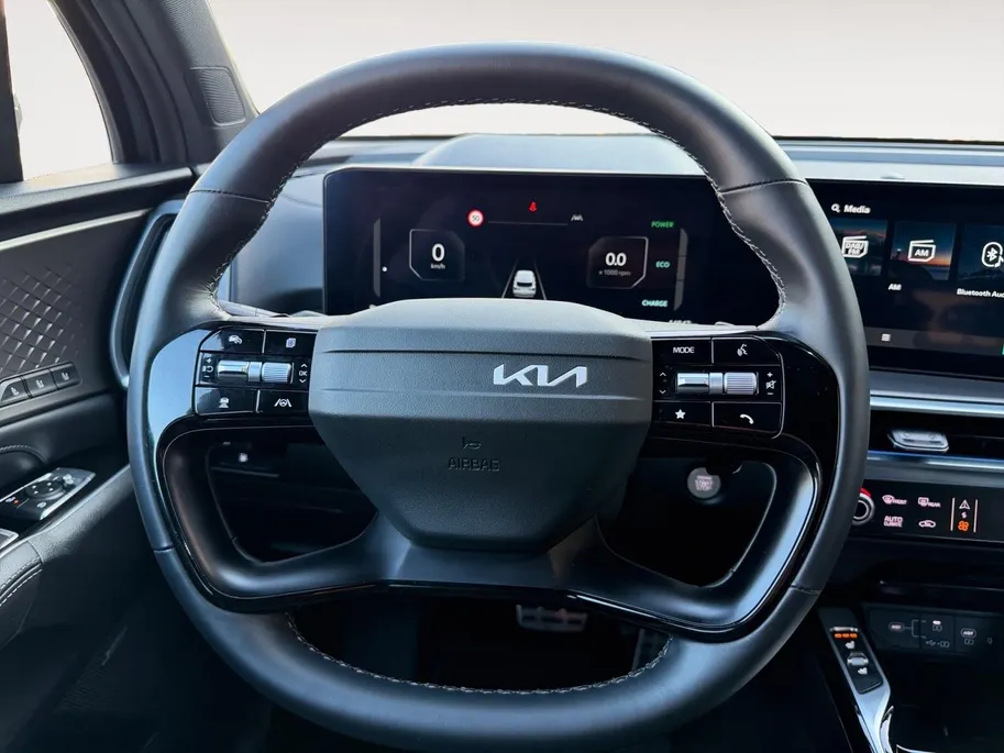 Kia Sorento 1.6 T-GDi Plug-in Hybrid 4WD ExecutiveLine 7p | Navi | Clima | 360° Camera | Stoelventilatie | Stoel-/Stuurverwarming | Cruise Control | Keyless Entry | 7-Persoons|