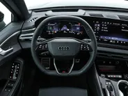 Audi A6 Avant S edition Comp 367 PK S-tronic e-hybrid quattro · MIDNIGHT GREEN · 360 Camera · Servosluiting · Panoramadak · Bang & Olfusen · Elek. Stuurkolom · Bijrijder Scherm · Stoelverwarming V + A · 21'' Inch · Garantie t/m 03-03-2028