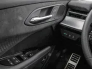 Audi Q3 1.5 200kW e-hybrid S edition 272 PK · Tech plus · Lederen bekleding · Trekhaak elek. wegklapbaar