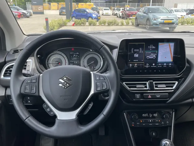 Suzuki S-Cross 1.4 B.jet Style SH