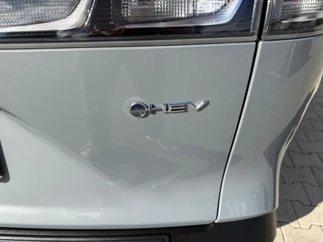 Toyota Corolla Cross Hybrid 140 Dynamic | Parkeersensoren V+A | All Seasons